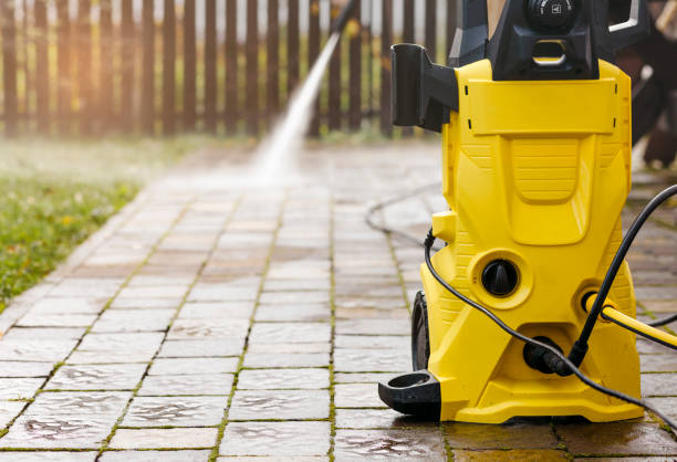 Best Oil Spill Cleanup  in Middlefield, OH